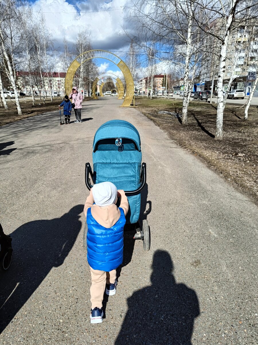 Солнечная среда - праздничная, размеренная