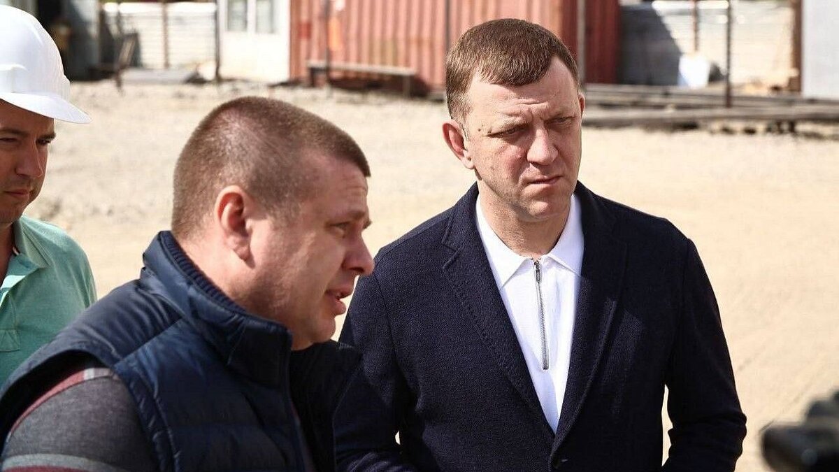    Глава Краснодар проверил ход работ в школе в Восточно-Кругликовском микрорайоне. Фото: t.me/emnaumov