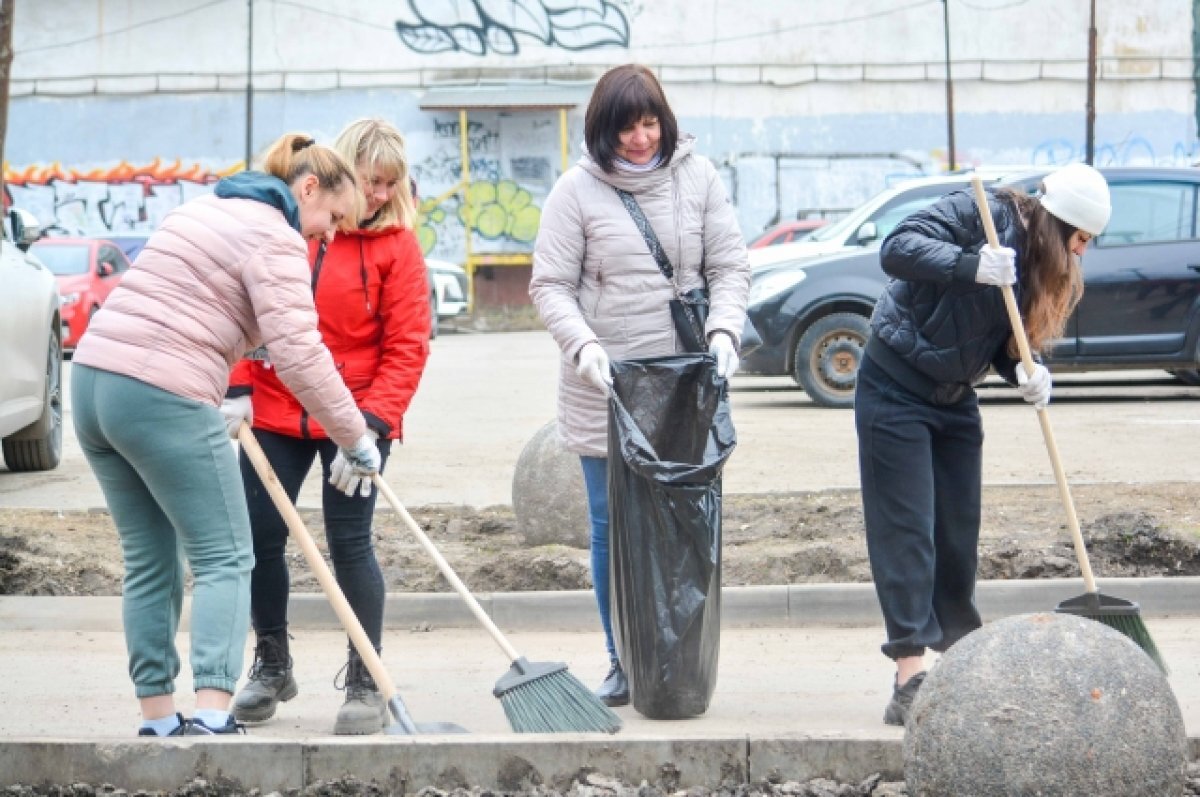    Во втором субботнике участвовали около 12 тысяч туляков