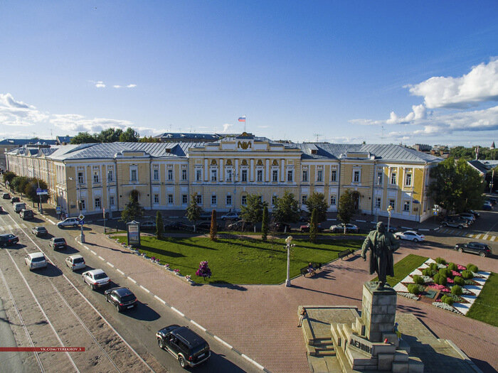 Главная площадь твери фото