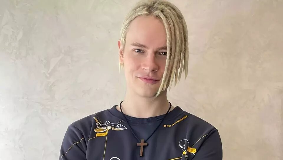     Нижегородская певица Наталия Иванова призналась, что ей очень нравится певец SHAMAN. Об этом она рассказала в своих соцсетях.