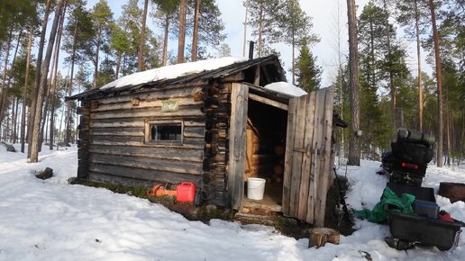 ТАЁЖНАЯ ИЗБА. ГОТОВИМ УЖИН ПО ПРОСТОМУ. РЫБАЛКА НА НАЛИМА. ПОЙМАЛИ ПЕРВЫЕ ТРОФЕИ. ЖИВЁМ В ТАЁЖНОЙ ИЗБУШКЕ. СНЕГОХОДНОЕ ПУТЕШЕСТВИЕ.