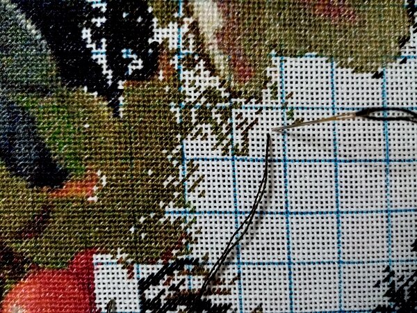 Финишная закрепка на конгресс-стамине под нитью переплетения канвы