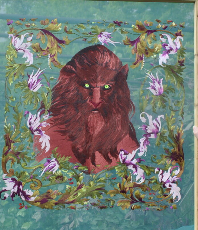 лицо вышивки