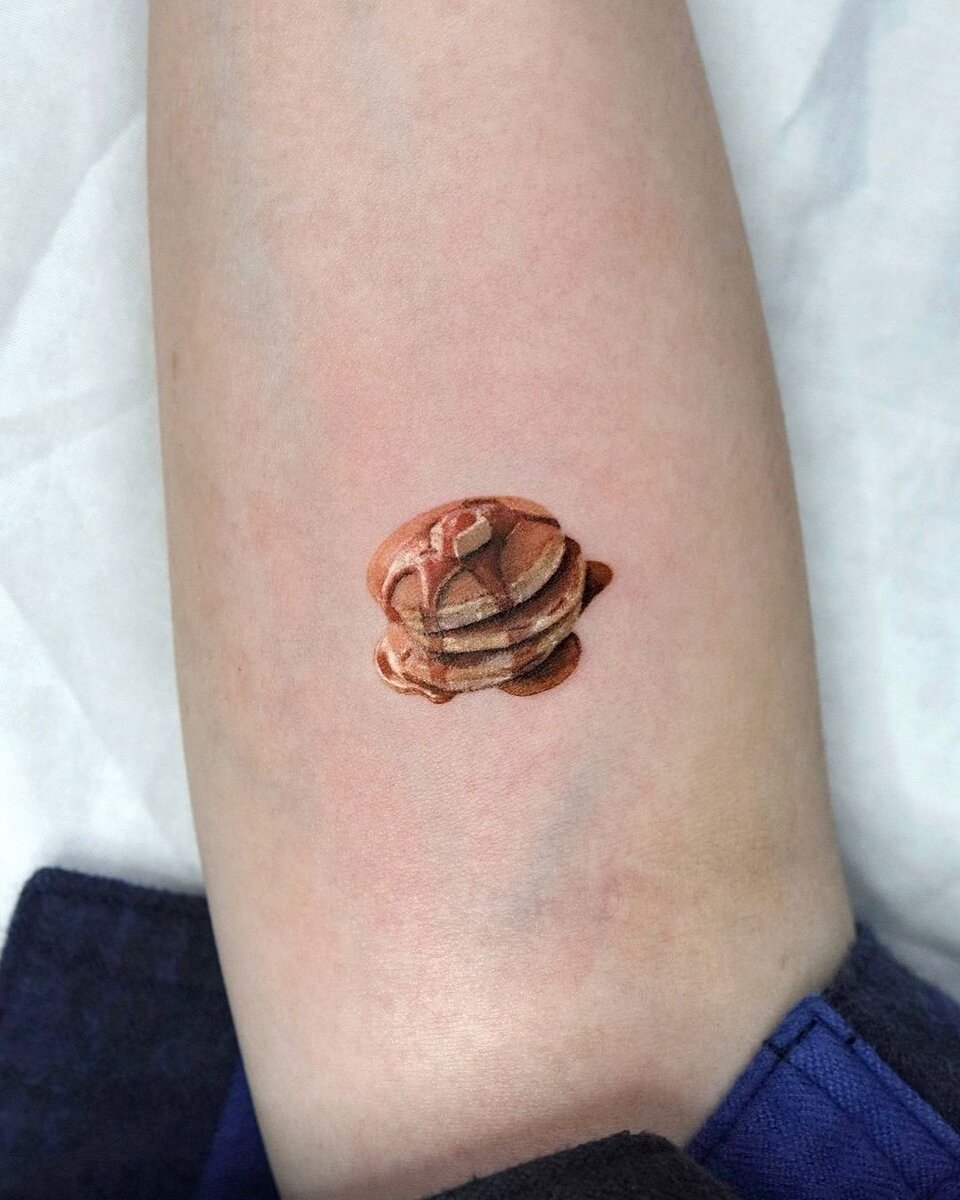 Реалистичная татуировка