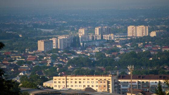    В Кабардино-Балкарии несколько участков подтопило после сильного ливня с градом Богдан Герцен