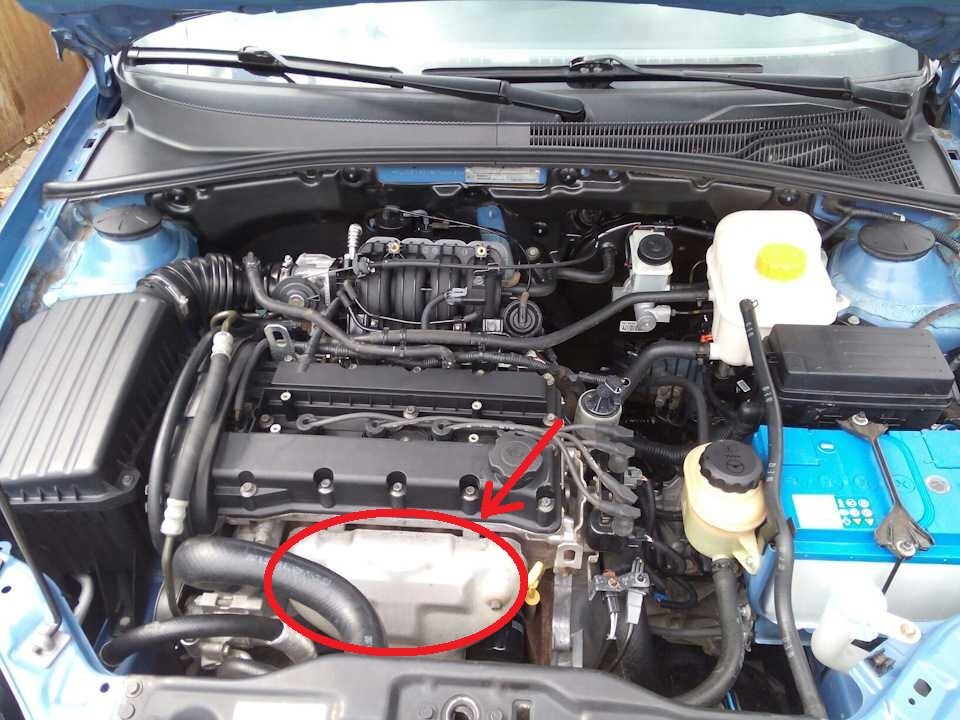 На примере Шевроле Лачетти. Этот экран часто отваливается.