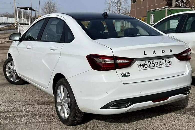 Lada Vesta