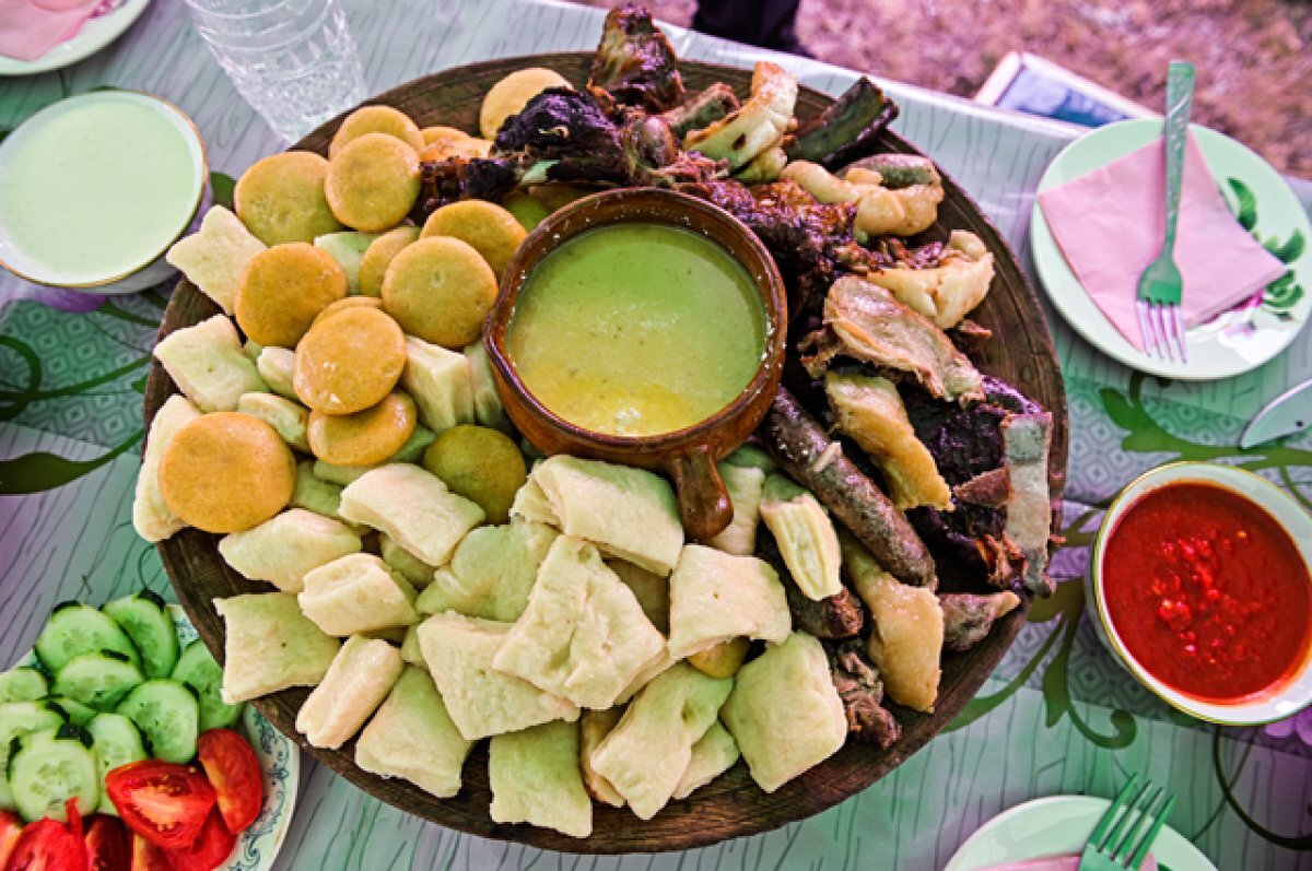    Хинкал - главное угощение дагестанцев