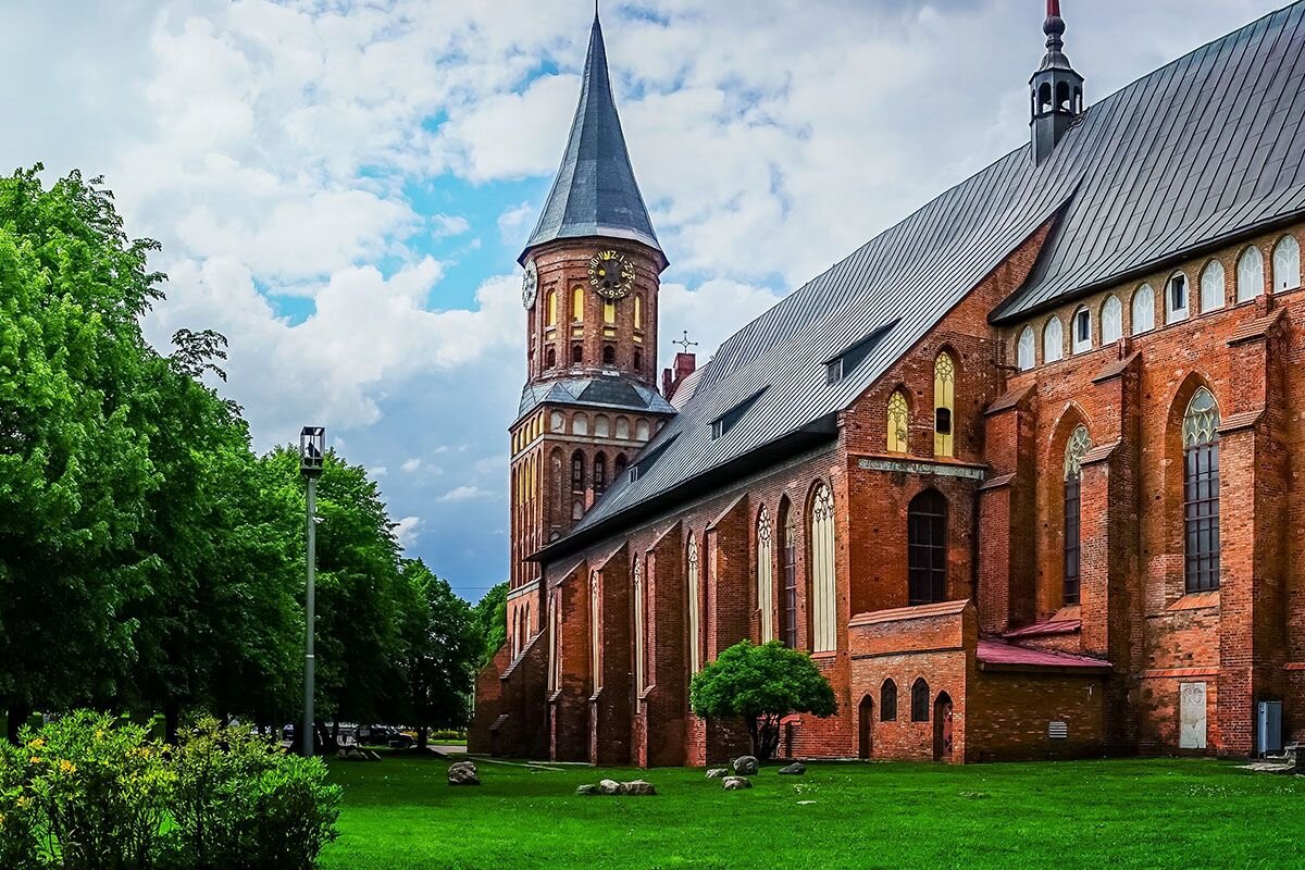 На острове Канта сохранился роскошный Кафедральный собор📷
