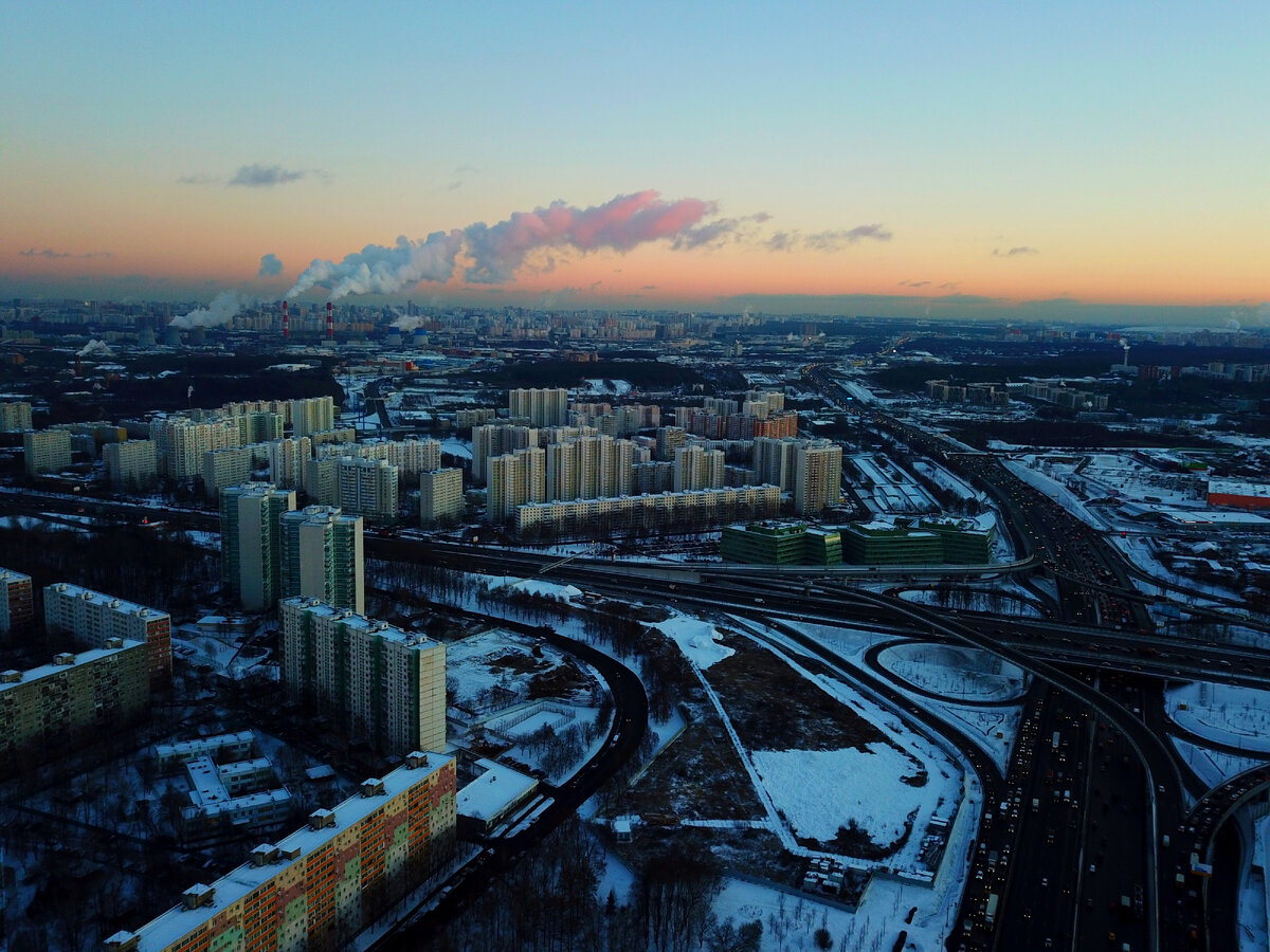 Фото Владимира Чеснока, вид на участок сверху, до 2019 г.