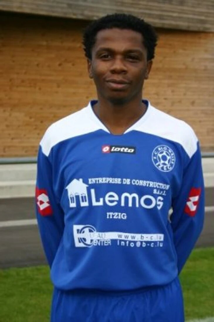 Эжен Африка