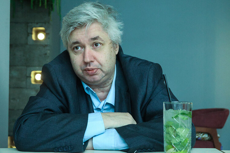   Дмитрий Голубовский: «Мы работаем на пределе занятости, у нас, кстати, очередной исторический минимум по безработице накануне был поставлен».   
Фото: Алексей Белкин