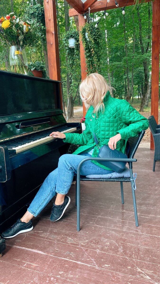 Первая сумка от AFINA в моем гардеробе. Я тогда была еще блондинкой 🙌🏻 