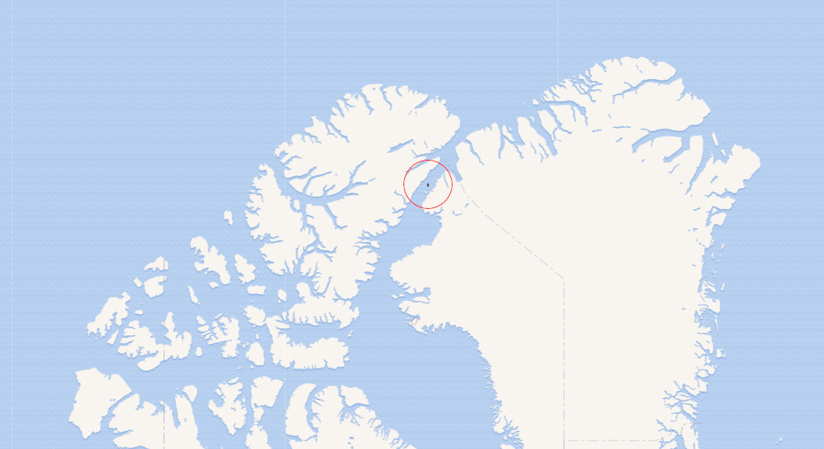Небольшой остров площадью 1,3 км² стал объектом не только территориальных споров между Канадой и Данией, но и местом обмена алкоголем между экспедициями стран.