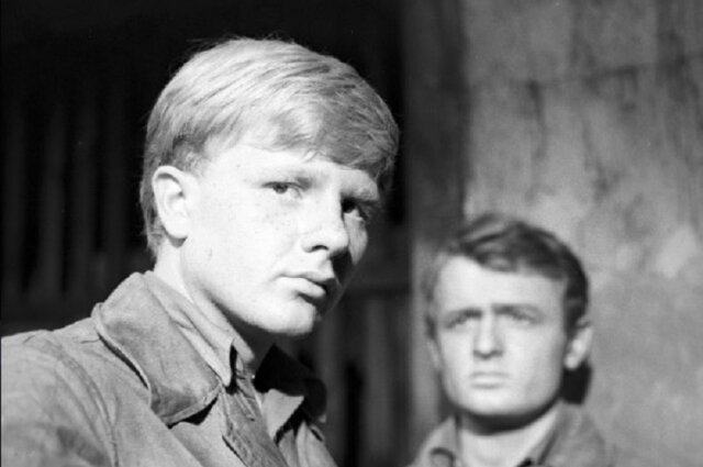    Гжегож Минкевич. Фильм «Происшествие в порту» (1965). Фото:  Кадр из фильма