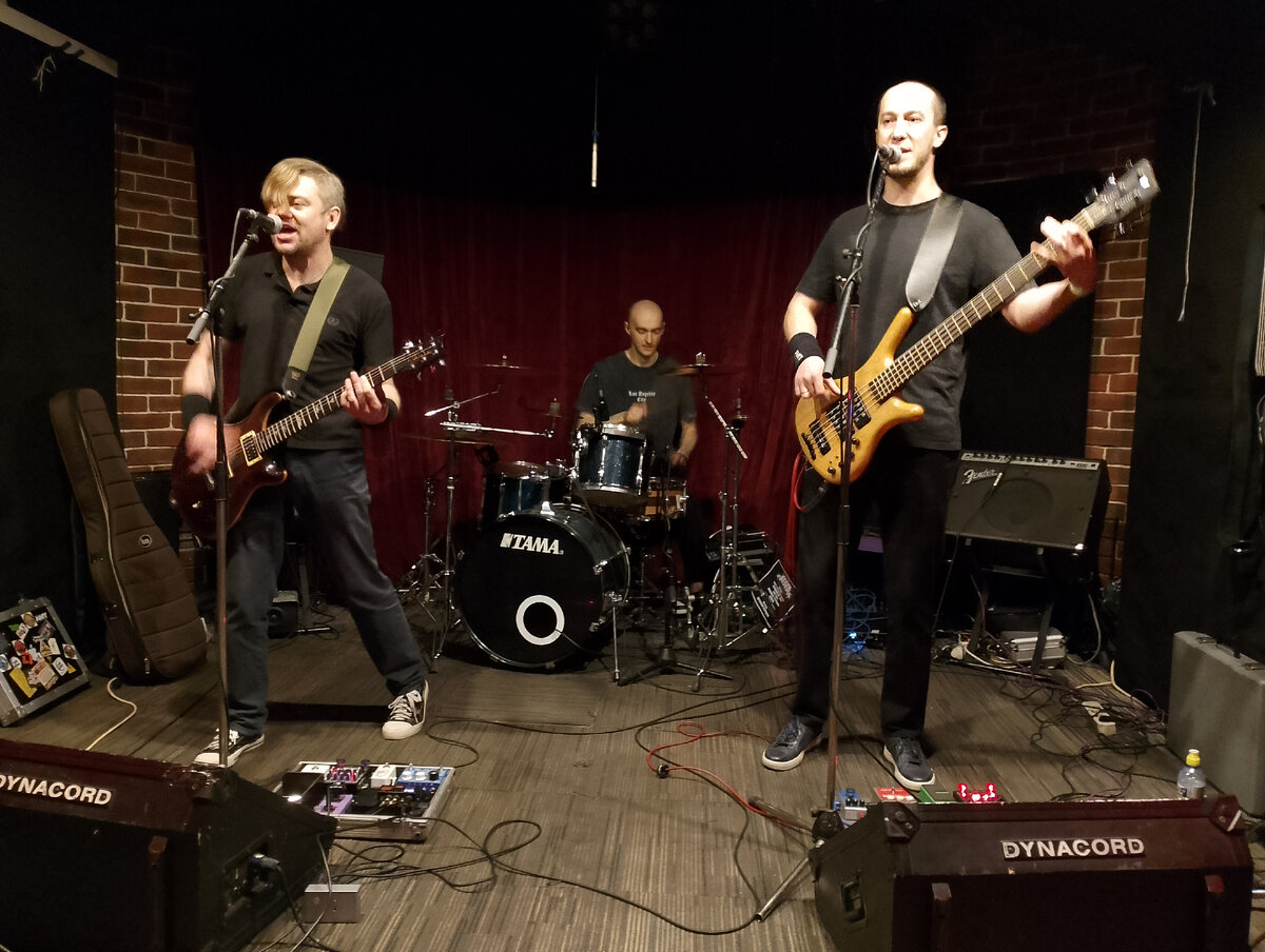 GRAY DAWN (Москва). Фото автора