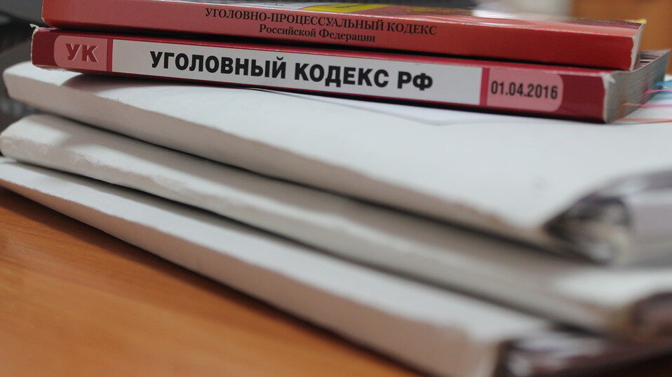     Пенсионерку на деньги развели мошенники.