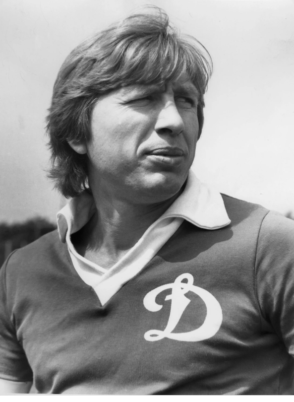 В. Лозинский ("Динамо" Киев)