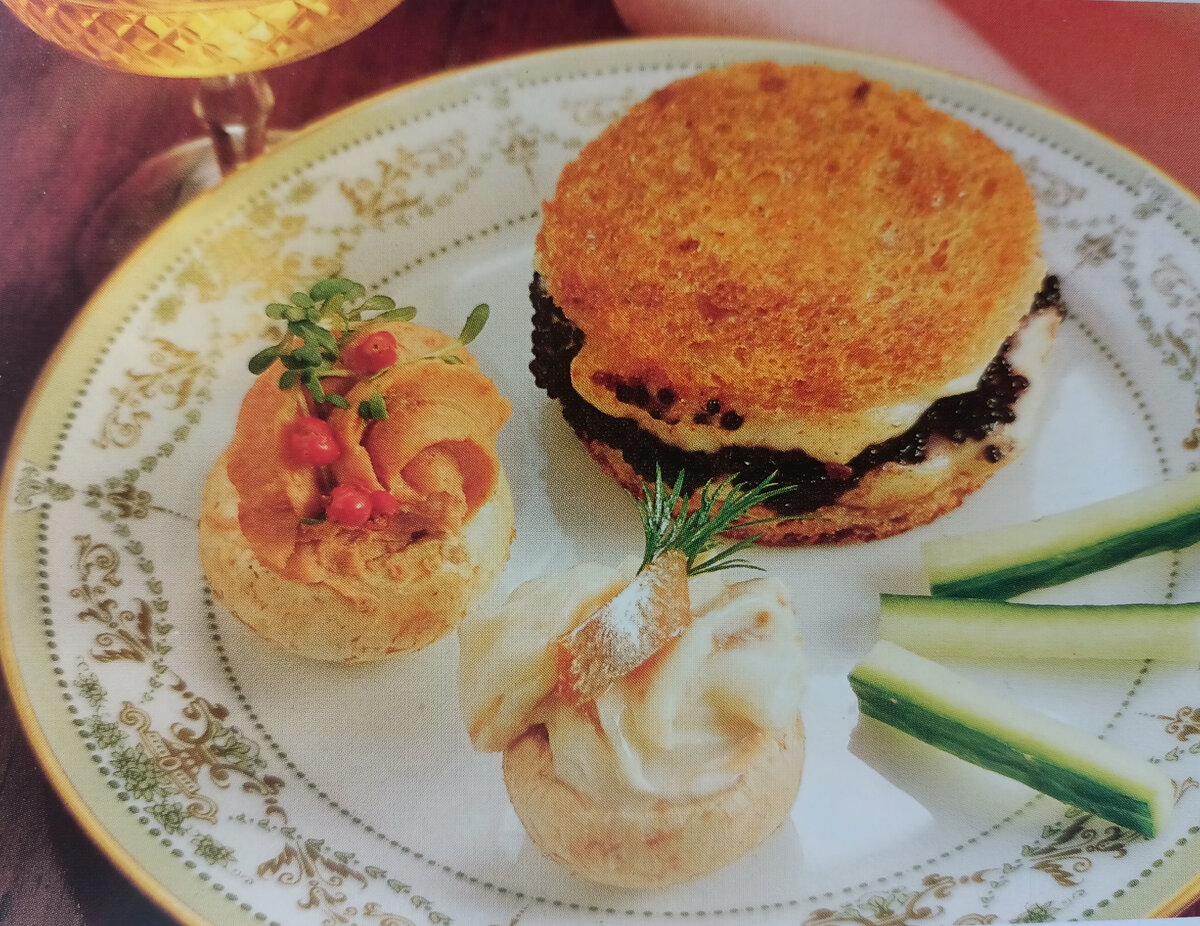 ЗАКУСКА КАЙСА С ГРИБНЫМИ ШЛЯПКАМИ