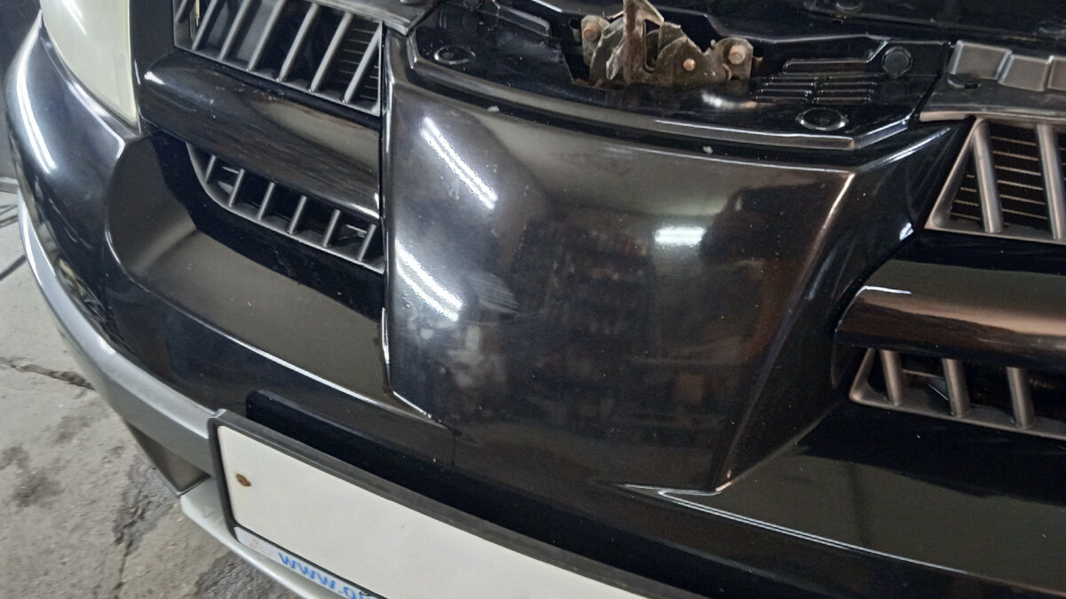 передний бампер