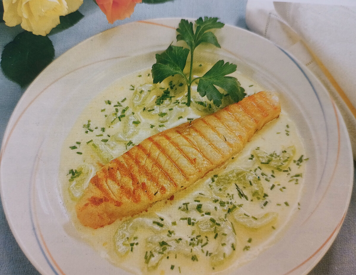 ГРАВАД-ЛАКС С ОГУРЕЧНЫМ СОУСОМ