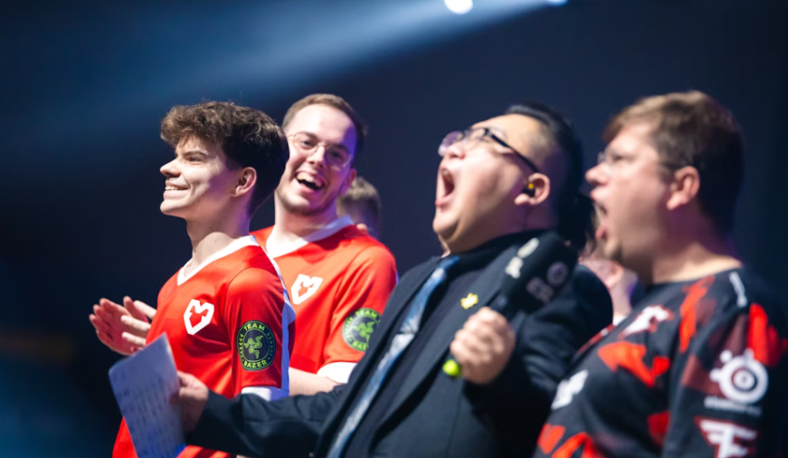     MOUZ и FaZe на IEM Chengdu 2024