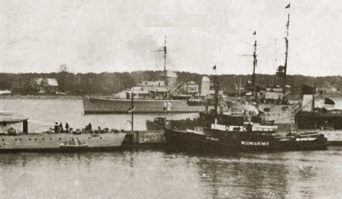 Эсминец «Рихард Байтцен» в оккупированной Клайпеде, 1939 год