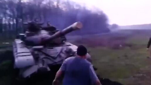 Видео танка против 8
