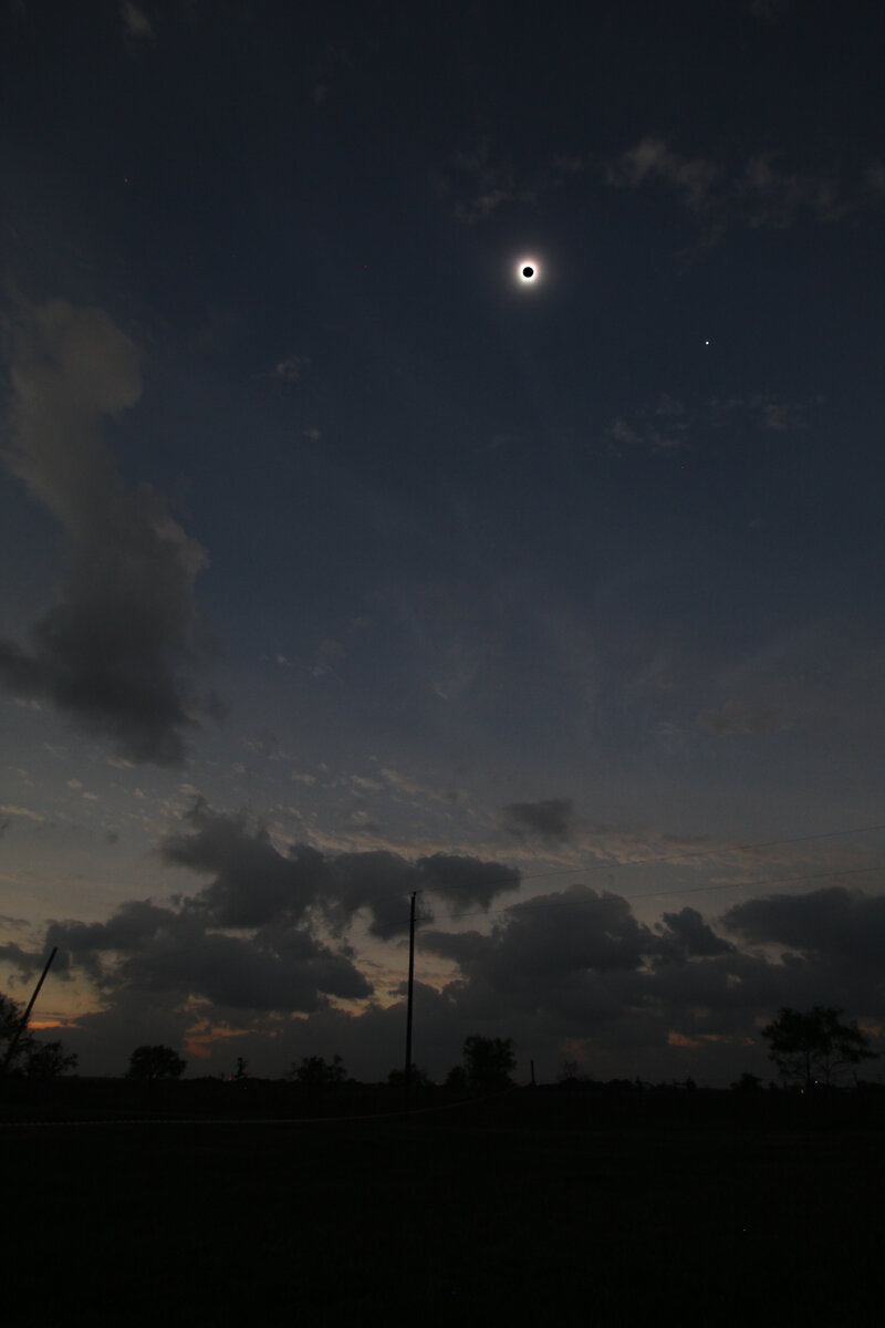 Затмение 8 апреля 2024 года в Вэлли Миллс, Техас, фото Джона Дартнелла