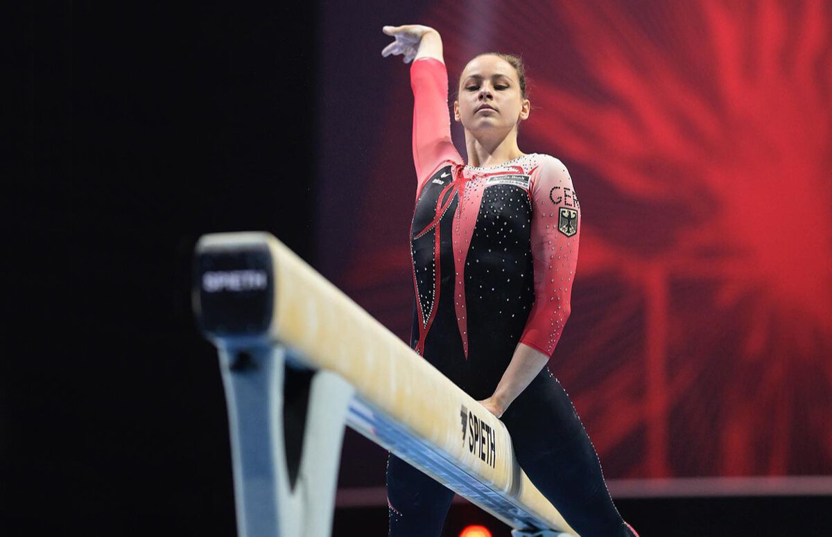 Сара Восс на чемпионате Европы по спортивной гимнастике в Базеле, апрель 2021 © INSTAGRAM.COM/SARAH.VOSSI/ - экстремистская организация на территории РФ