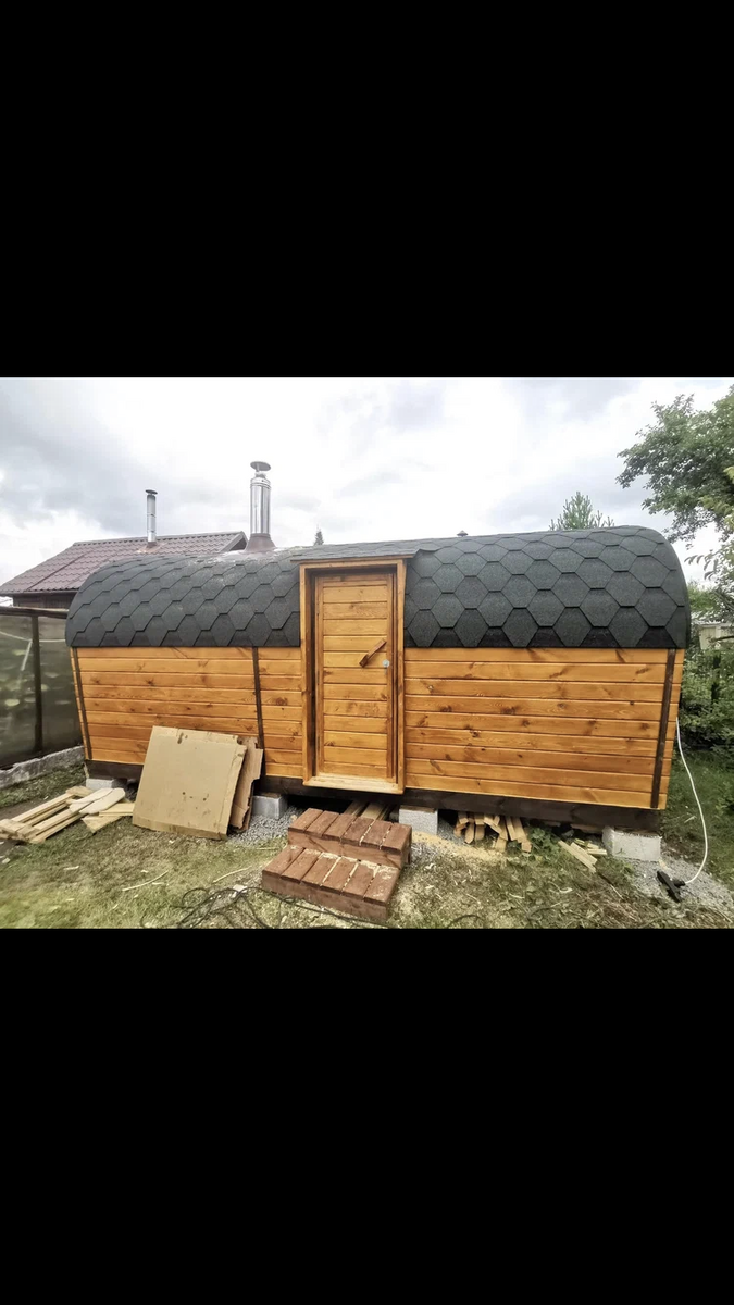 Русская баня-бочка.