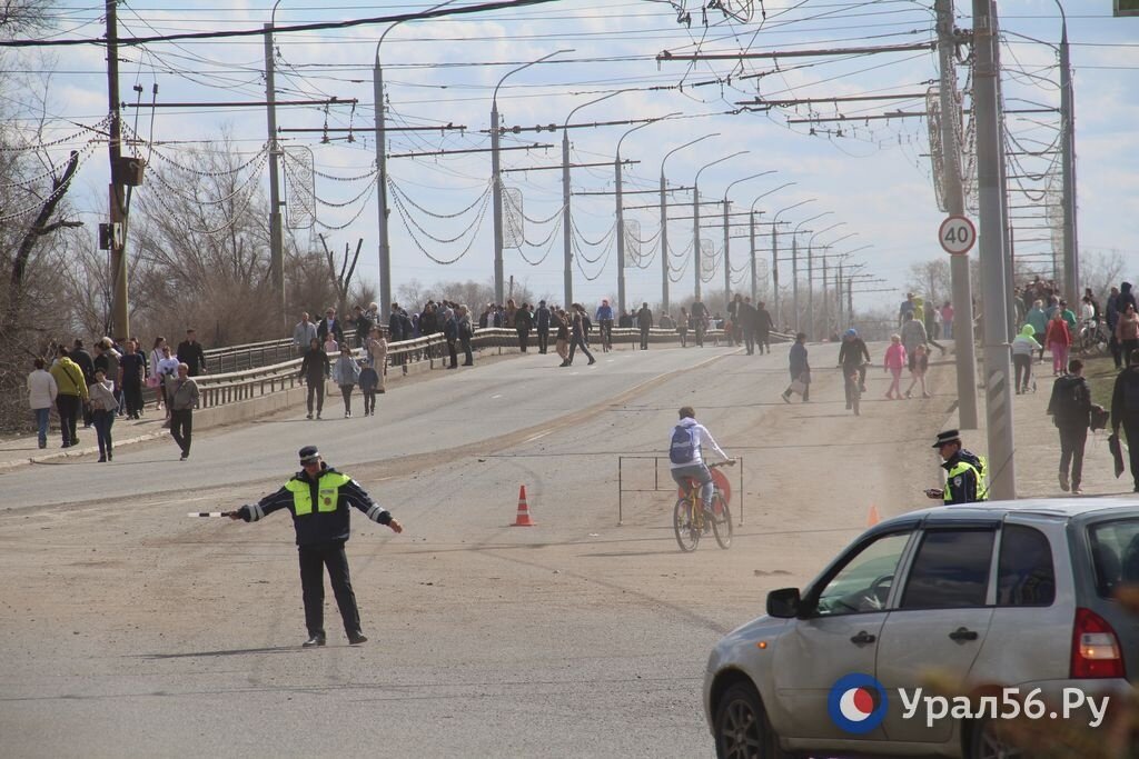    В Оренбурге возобновили движение по улице Донгузской до Илекской развязки