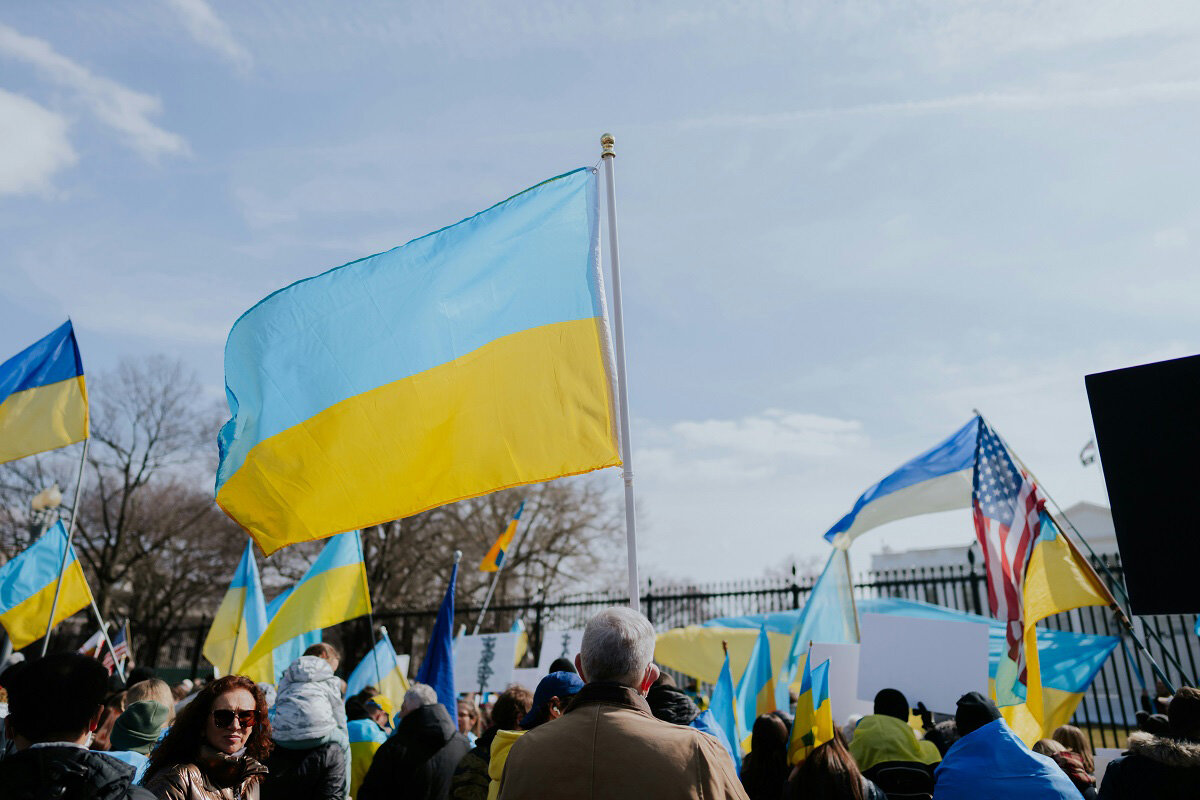 Все флаги украины