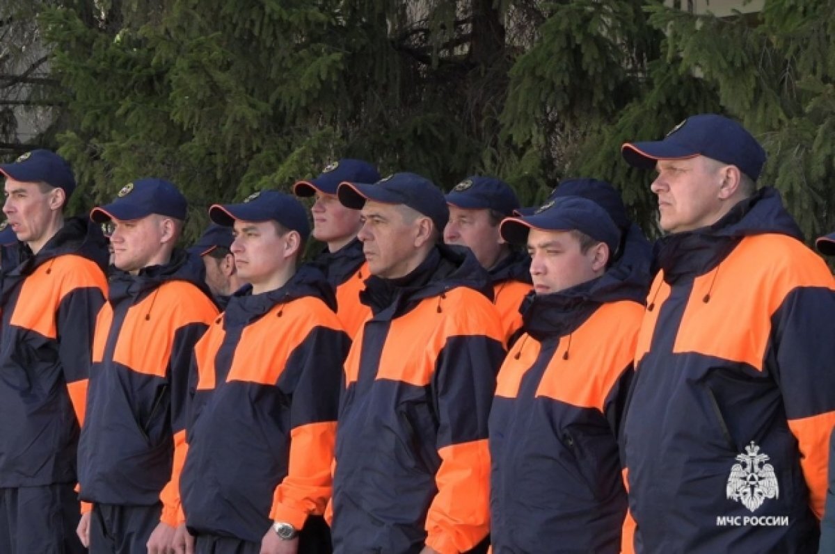    Татарстан продолжает помогать Оренбуржью в беде.