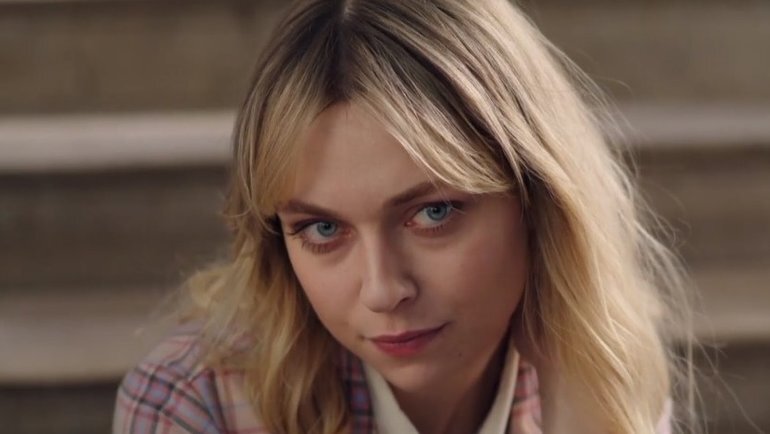    Анастасия Крылова.Кадр из сериала «Провинциальный детектив»