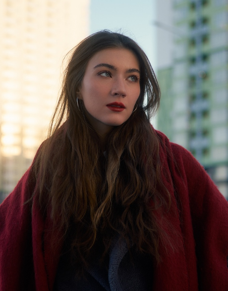 В каждом человеке есть солнце. Только дайте ему светить. 
