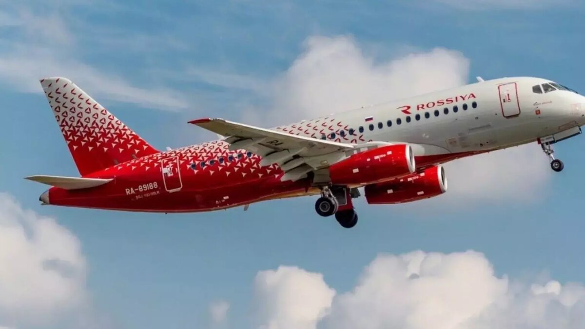     Авиакомпания «Россия» возобновит прямые регулярные рейсы в китайский город Харбин. Рассказываем, когда это случится и в какую цену обойдется билет.