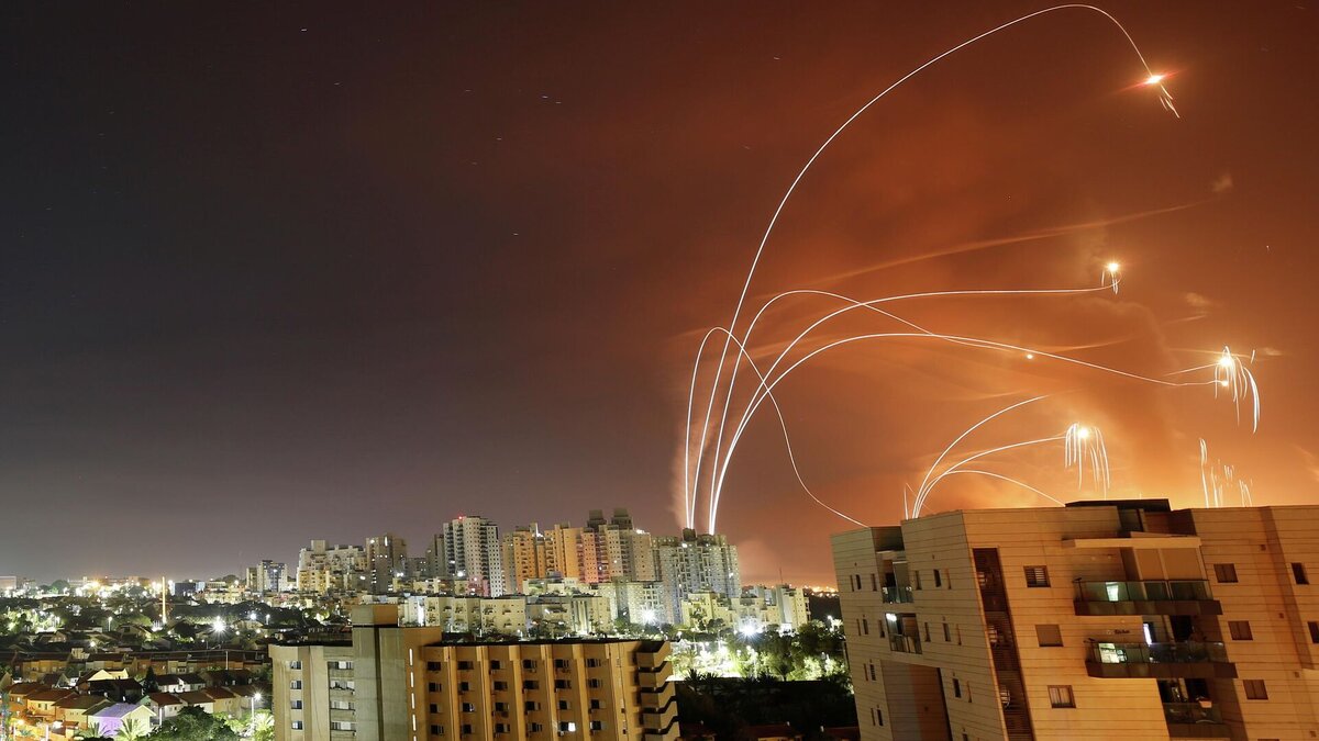 Фото: REUTERS / Amir Cohen