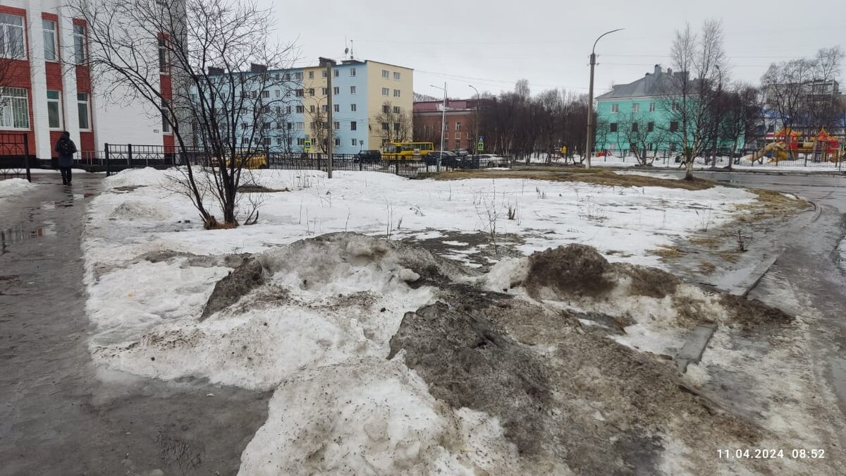 Не очень "пахнет" весной, правда?