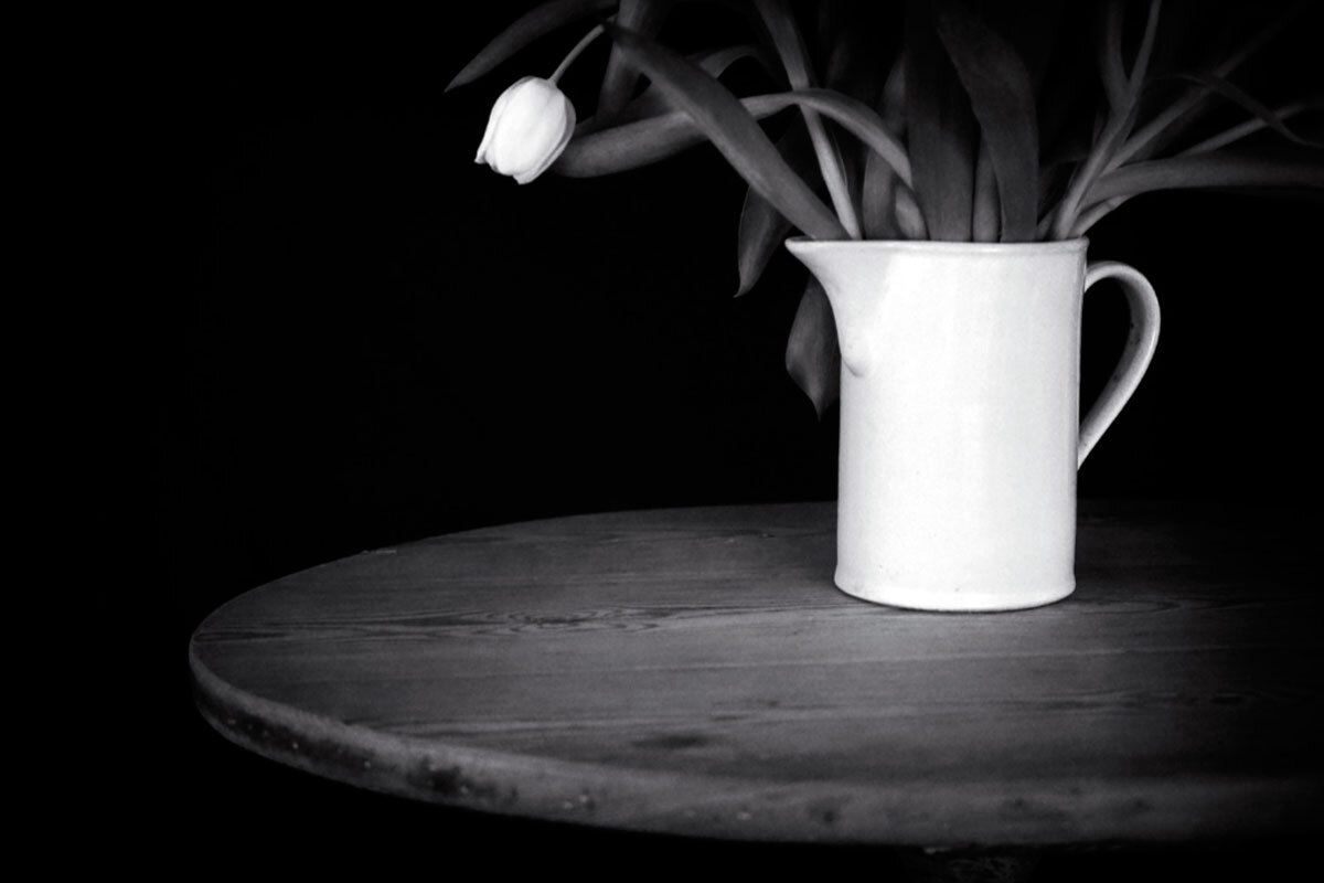 Люди считали, что для существования смысла нужна объективная основа, и это привело к созданию альтернативных миров