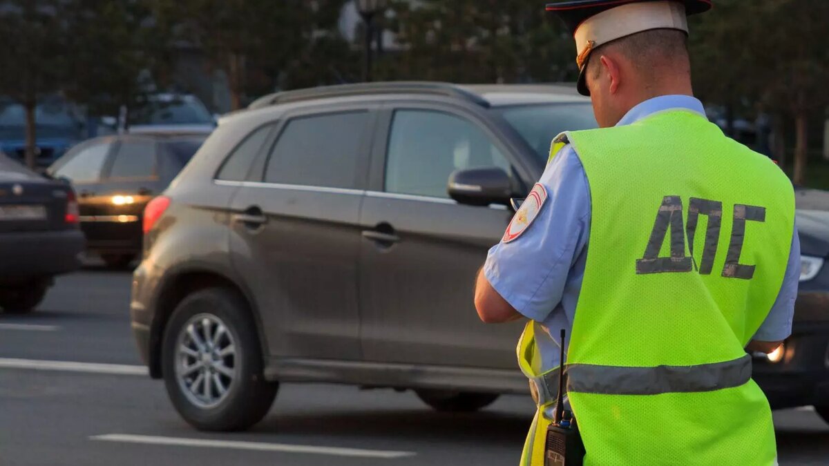     В Баймаке полицейские задержали пьяного автоугонщика, сообщил начальник ГИБДД Башкирии Владимир Севастьянов.