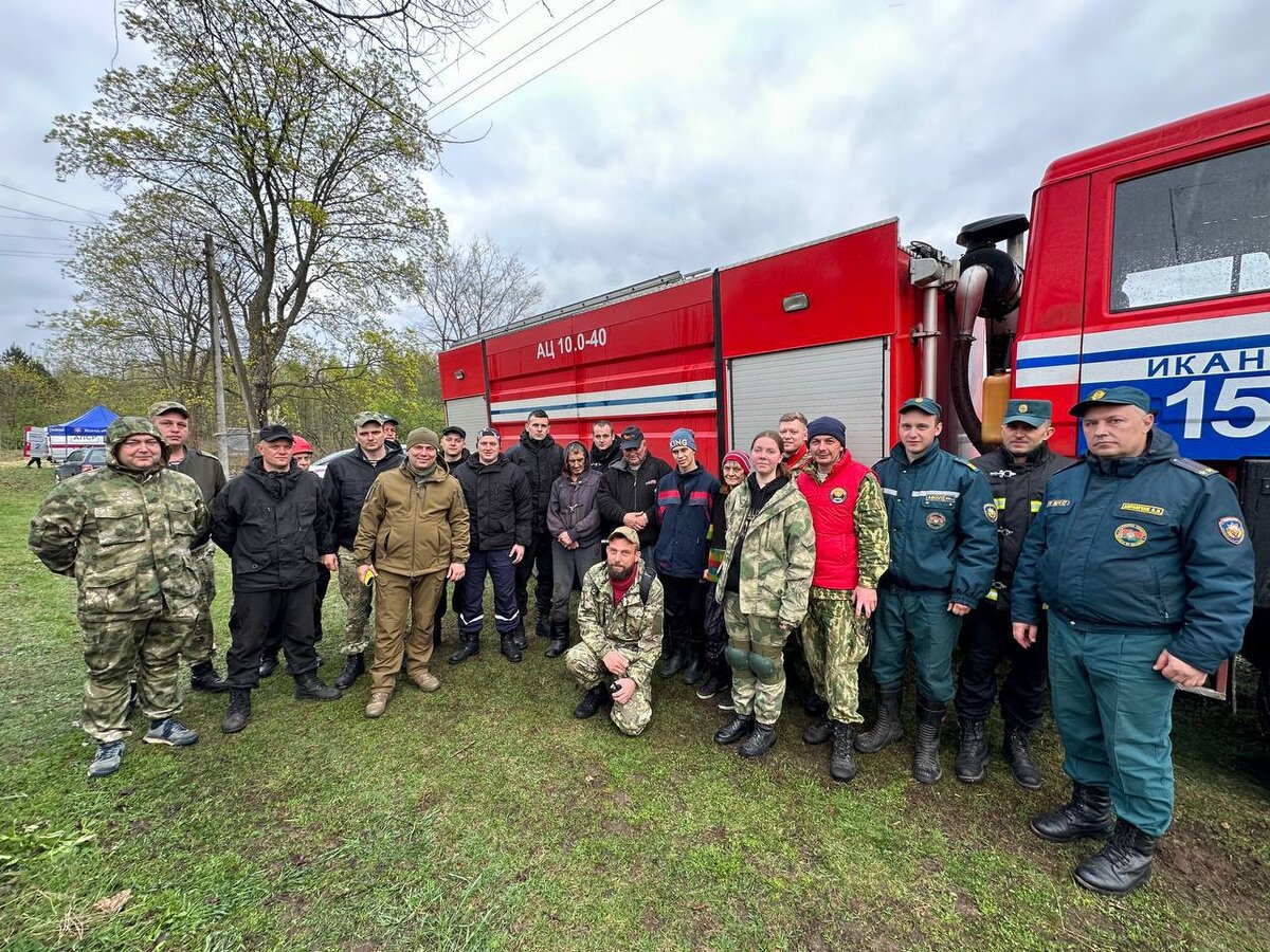 В Борисовском районе четверо заблудились в лесу – их искали 62 человека |  Новости Борисова | Дзен