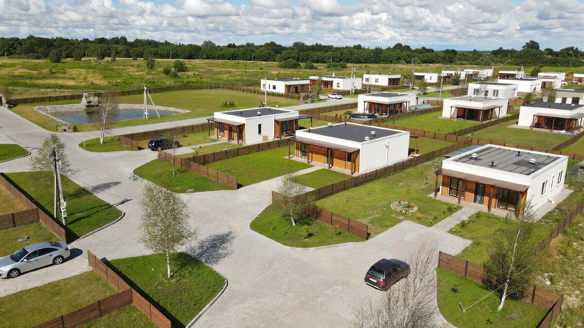 Листайте вправо