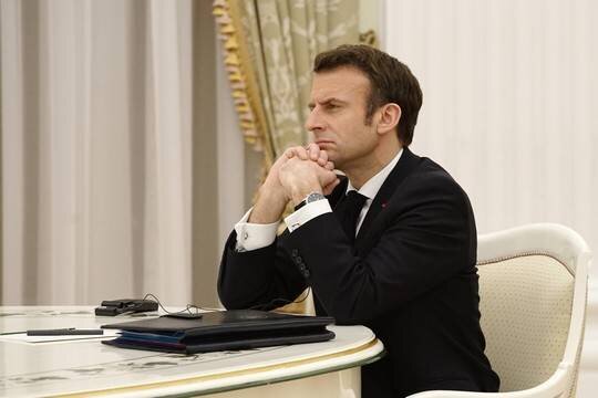    Эммануэль Макрон заявил о необходимости изолировать Иран