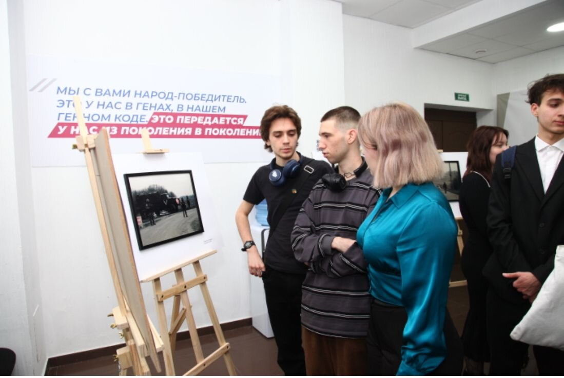 В Саратове открылась фотовыставка участника СВО Максимилиана Ханыгина |  Саратовский университет | Дзен