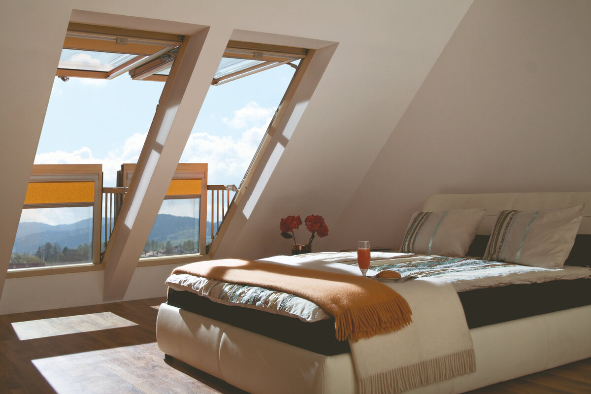 Окно-балкон FAKRO FGH-V P2