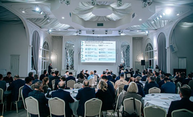    В Стратегии развития агропрома Чувашии до 2030 года запланировано повышение урожайности в 2,5 раза