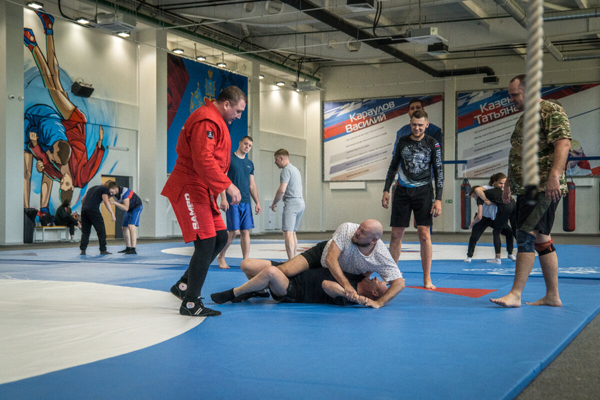 Дворец самбо. Новый дворец самбо в краснодаре. Дворец самбо краснодар. Дворец самбо угмк. Новый дворец самбо в краснодаре.