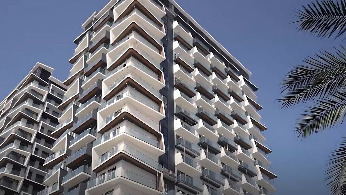     У сына мэра Орска Василия Козупицы обнаружили роскошные апартаменты в Дубае — площадью в 91 квадратный метр и приблизительной стоимостью в 33 миллиона рублей.